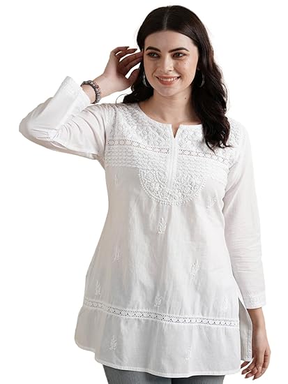 Women Regular fit tops